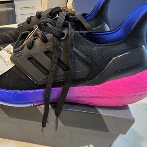 Adidas Ultraboost 22 Running Shoes Black Pink HQ8593 Womens Size 7 Mens 6 NEW